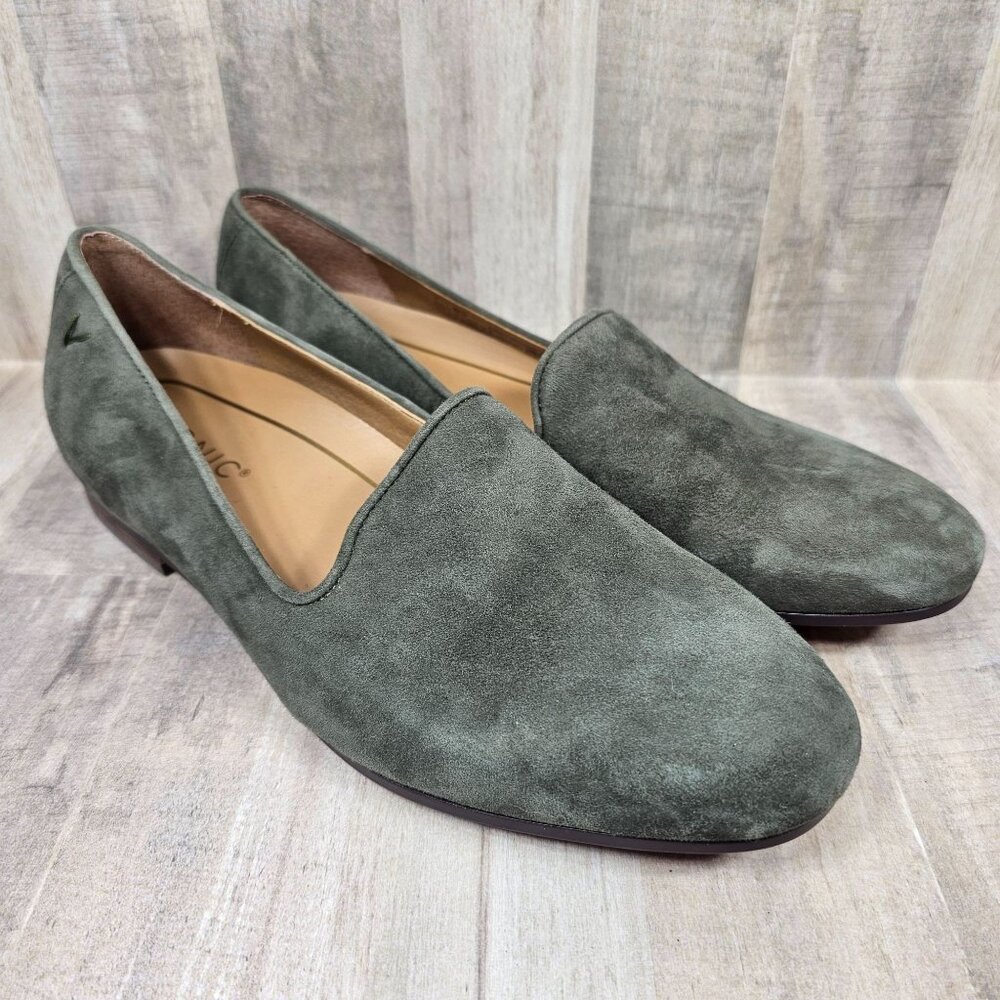 Vionic Womans Size 7 Green Suede Shoes Willa